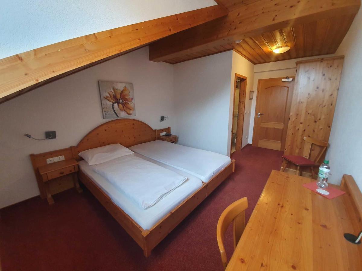 Landgasthof Brunnenwirt Zum Meenzer Fischbachtal Екстериор снимка